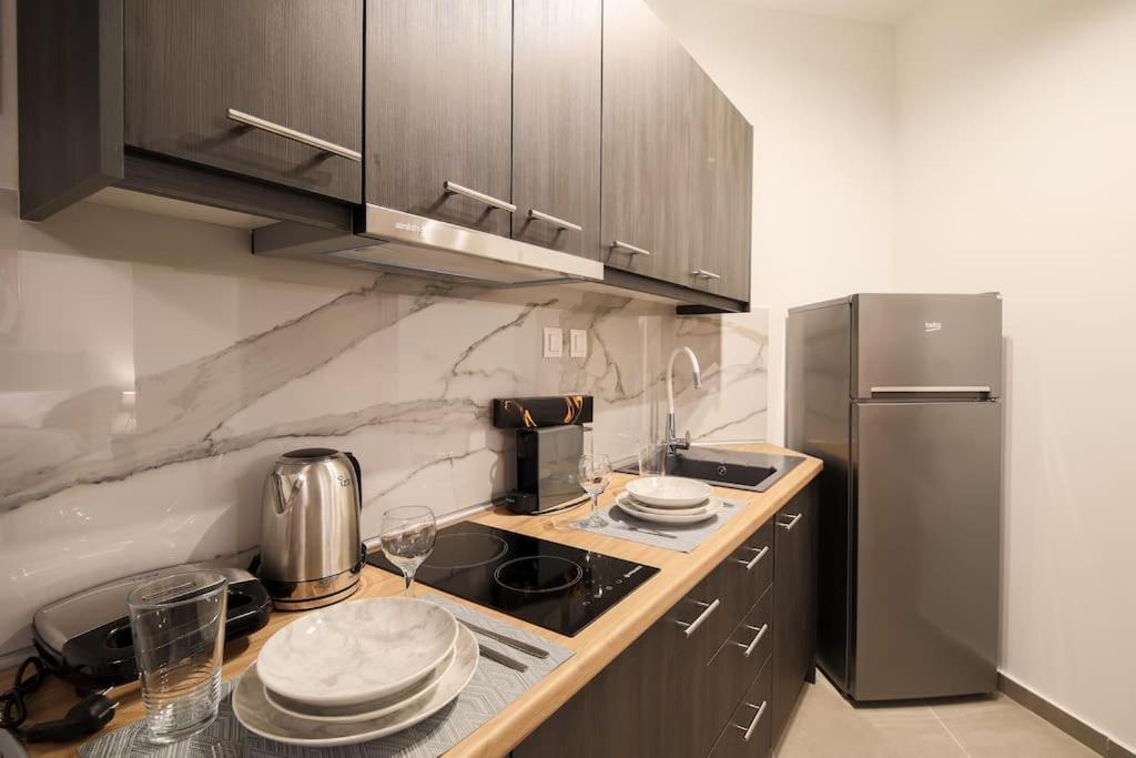 La Casa New Central Coastal & Jacuzzi Apartment